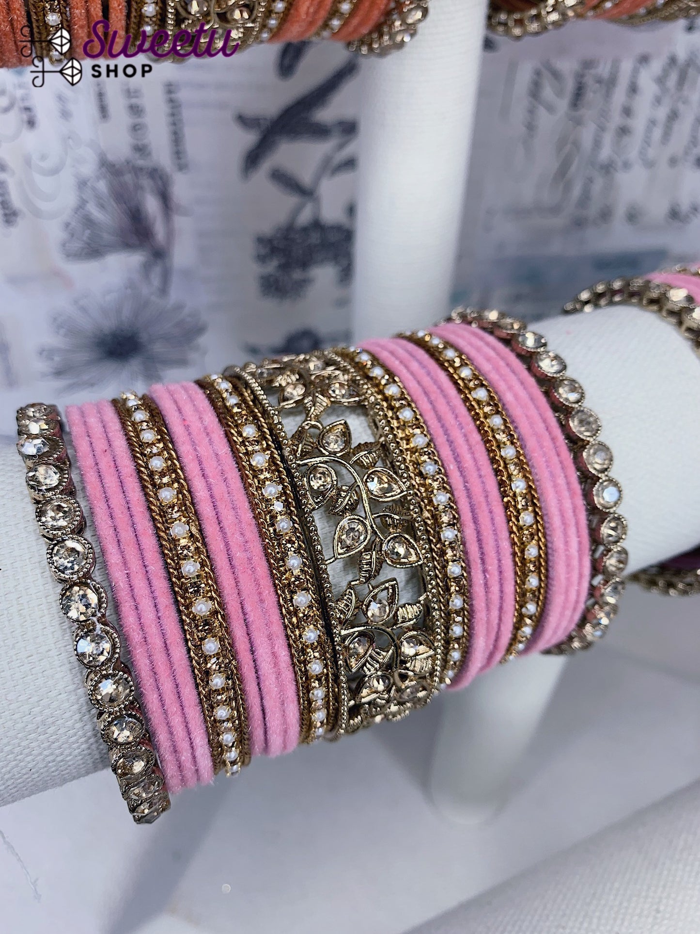 Flower Print Bangle